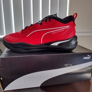 Puma Playmaker Pro Basketball Sneakers Red/Black NEW Size 9